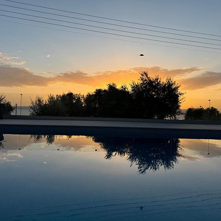 Esthisea Suites Каламата Екстер'єр фото