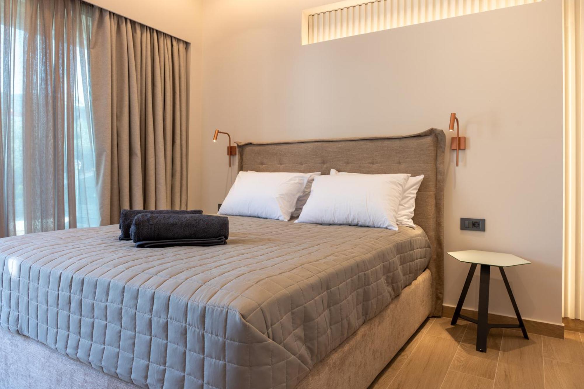 Esthisea Suites Каламата Екстер'єр фото